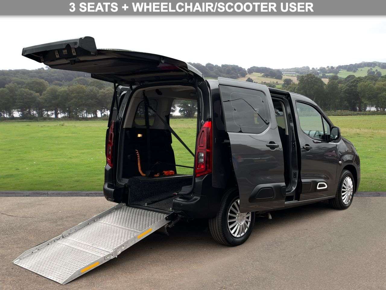 A 2020 CITROEN BERLINGO 1.5 BlueHDi Feel M MPV 5dr Diesel Manual Euro 6 (s/s) (100 ps) Full Service A 2020 CITROEN BERLINGO 1.5 BlueHDi Feel M MPV 5dr Diesel Manual Euro 6 (s/s) (100 ps) Full Service