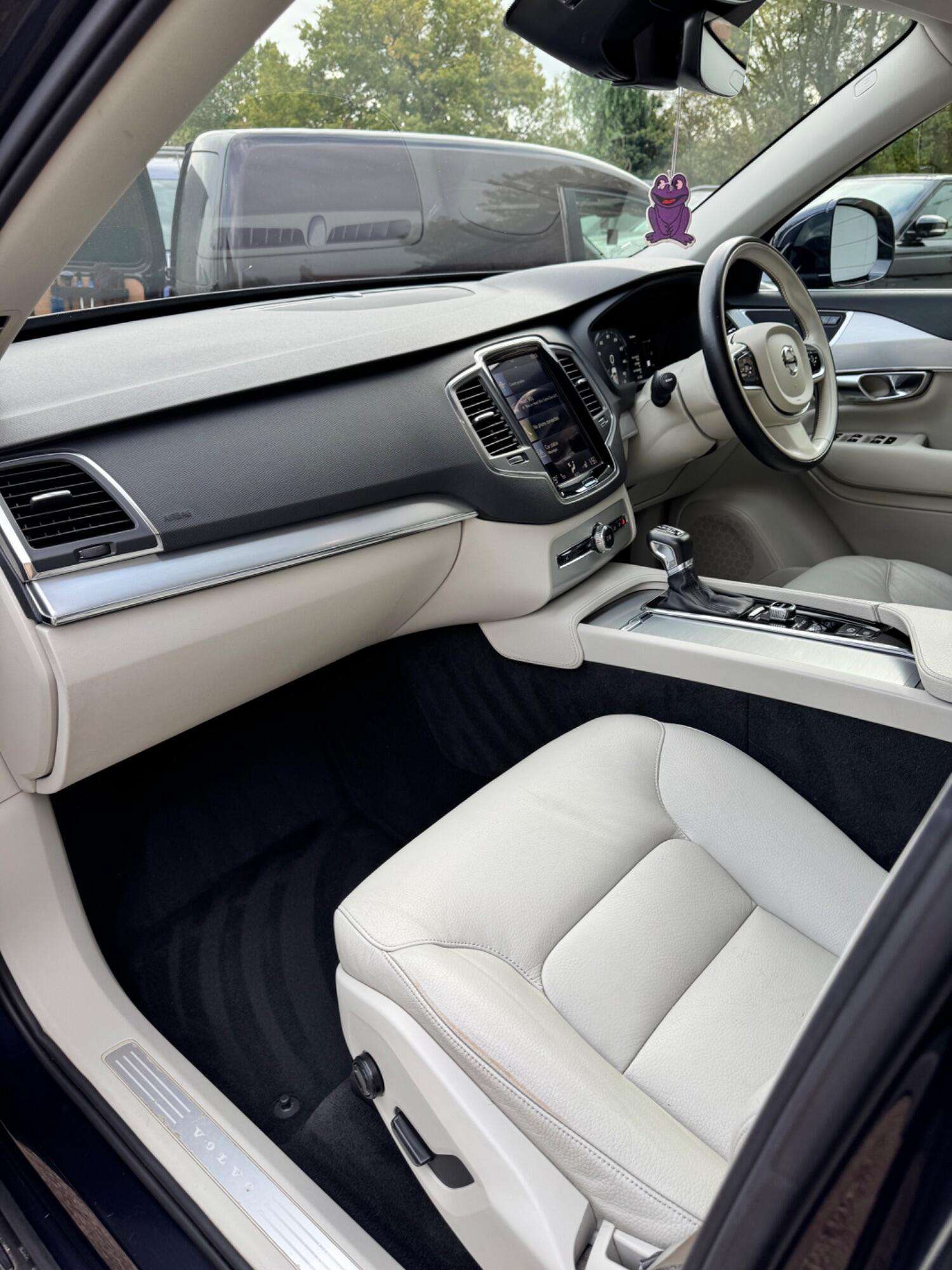 2016 VOLVO XC90 2016 VOLVO XC90