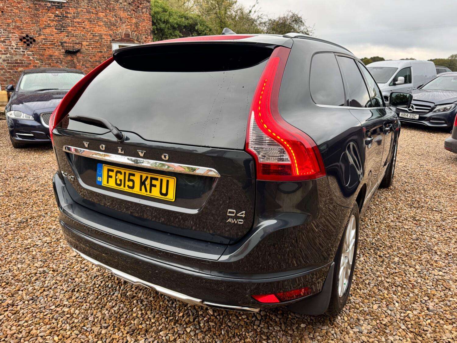 2015 VOLVO XC60 2015 VOLVO XC60