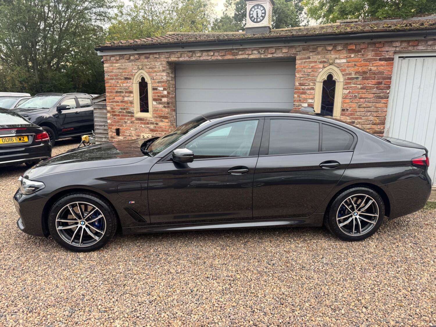 2020 BMW 5 SERIES 2020 BMW 5 SERIES