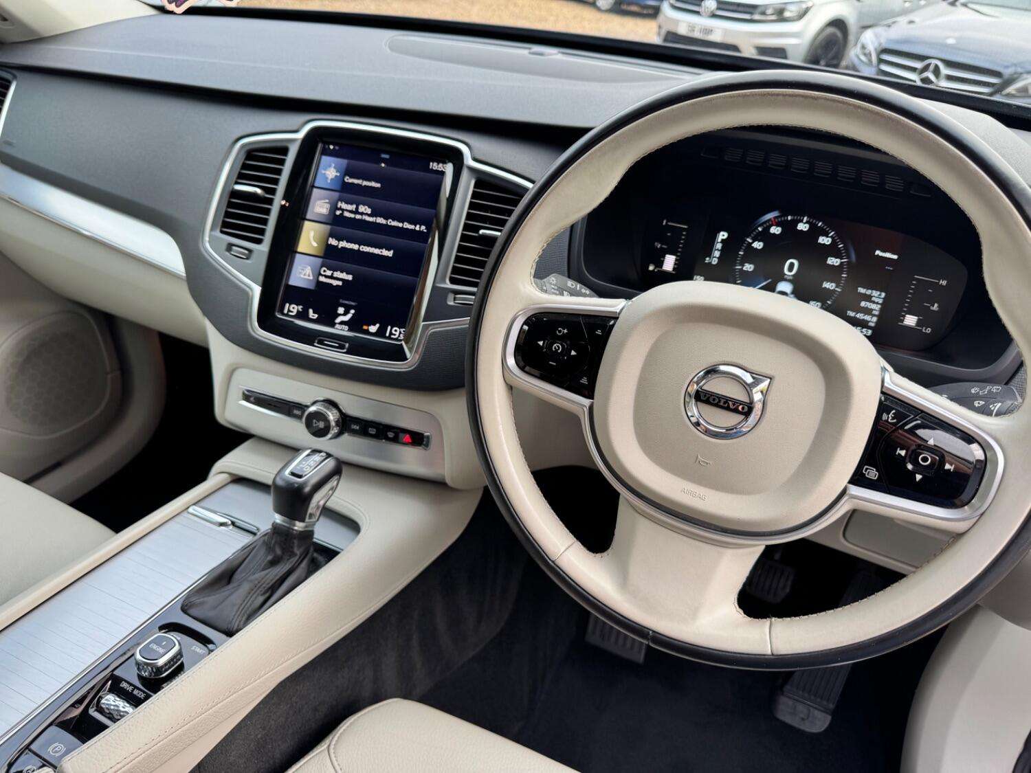 2016 VOLVO XC90 2016 VOLVO XC90