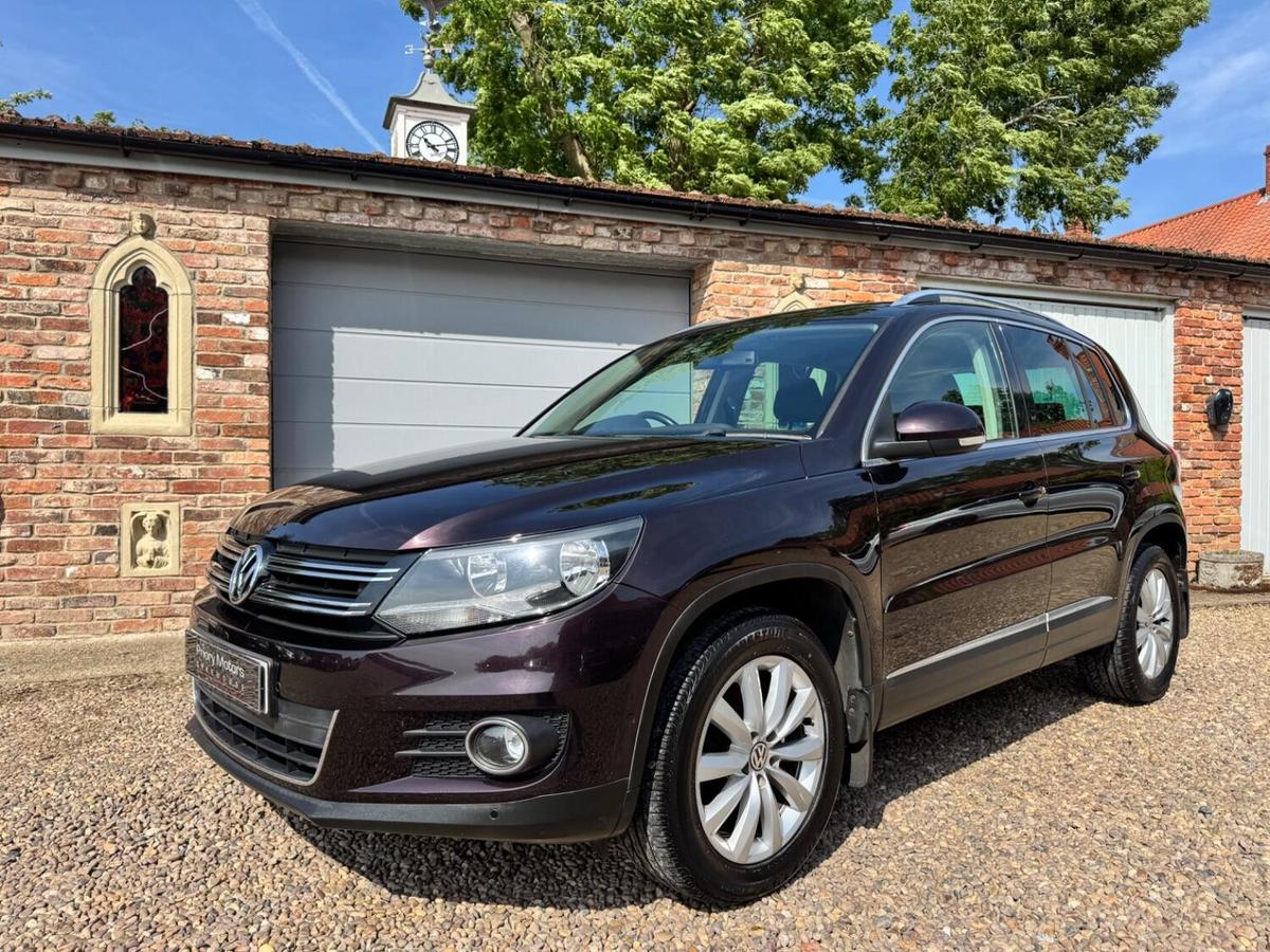 Check out this Volkswagen Tiguan 2013 Diesel Manual