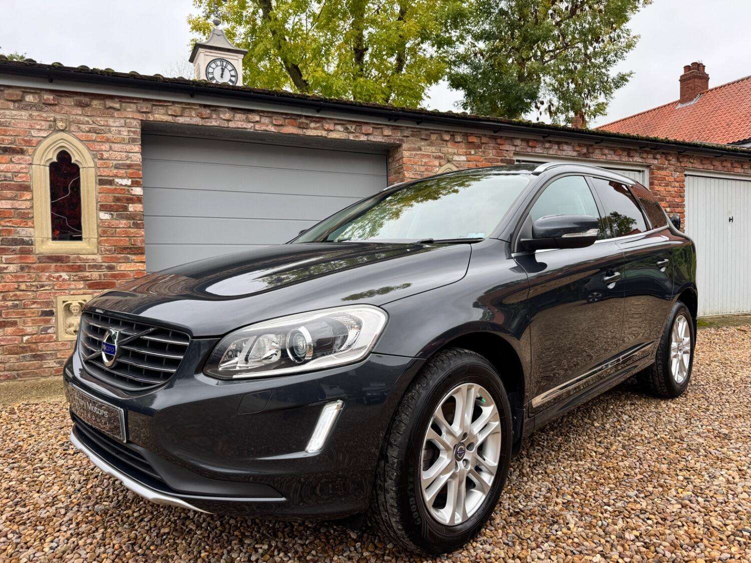 2015 VOLVO XC60 2015 VOLVO XC60