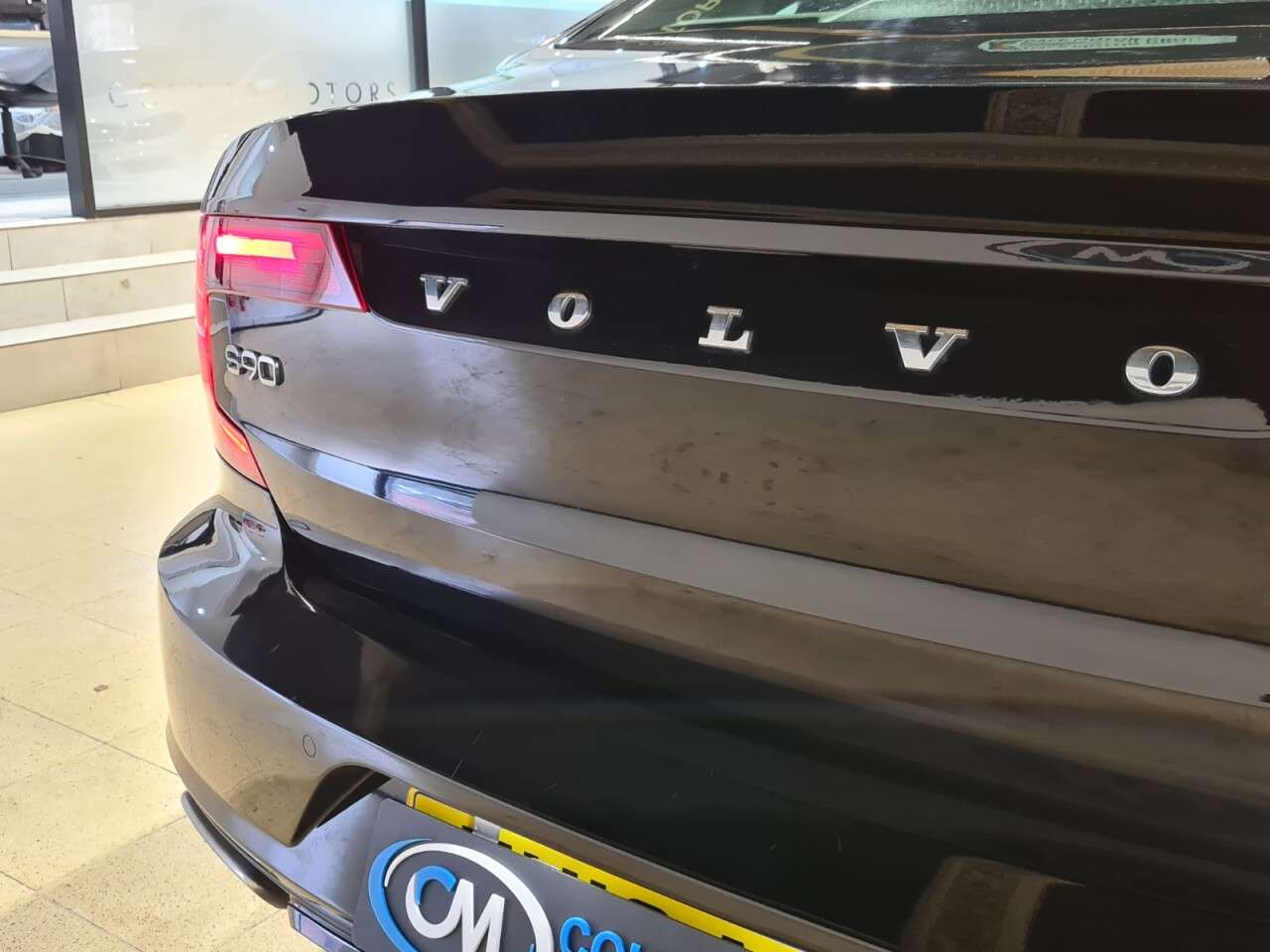 2019 VOLVO S90 2019 VOLVO S90