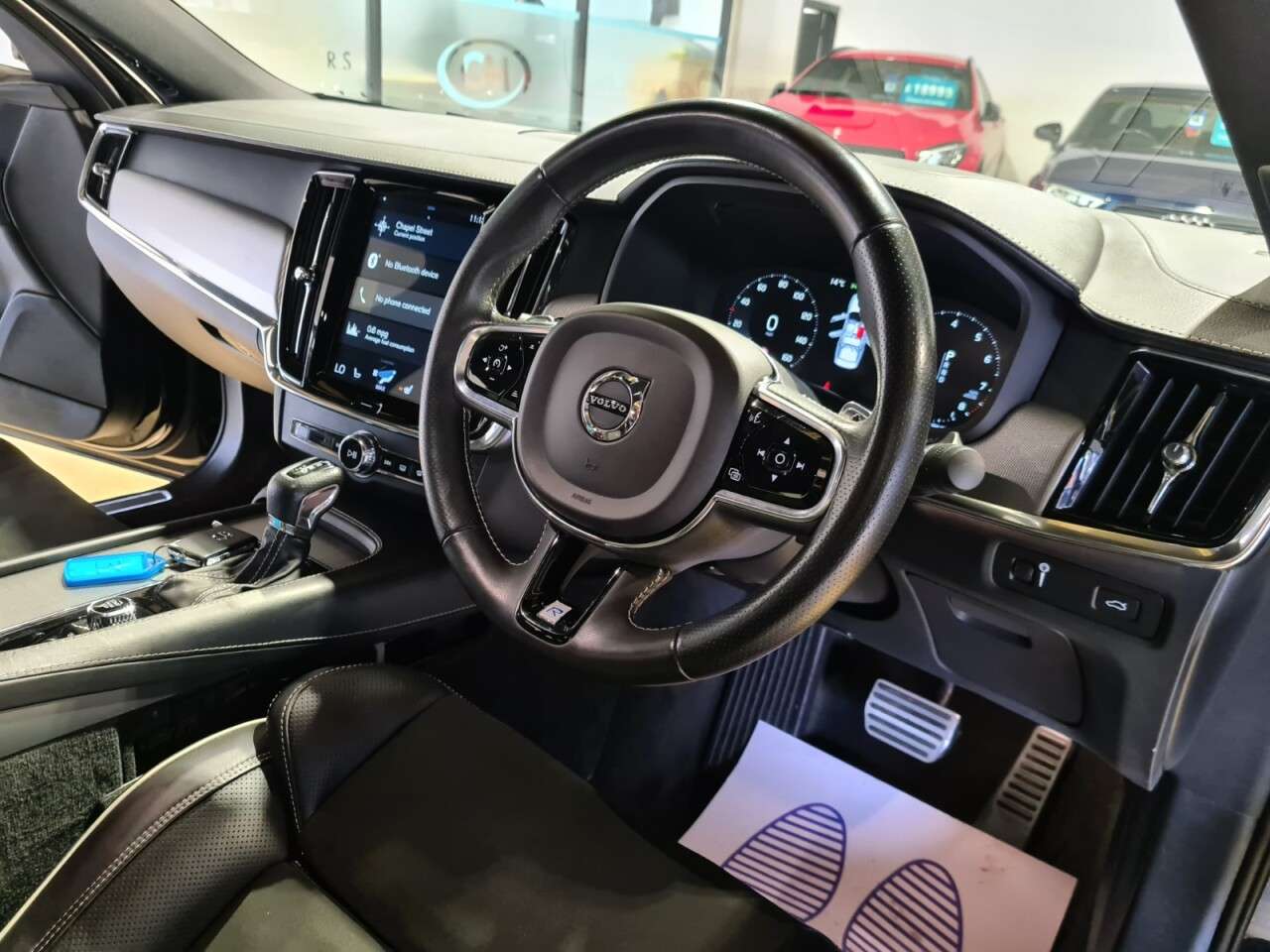 2019 VOLVO S90 2019 VOLVO S90