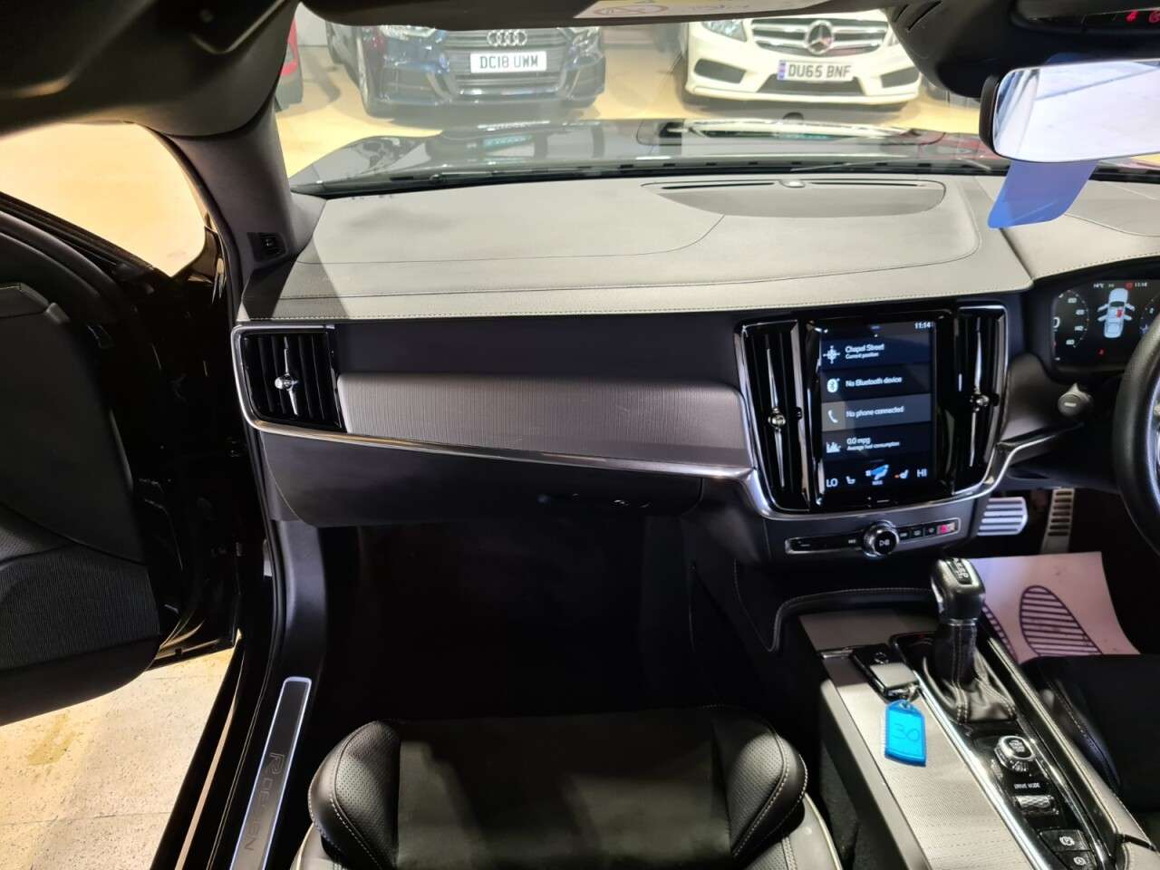 2019 VOLVO S90 2019 VOLVO S90