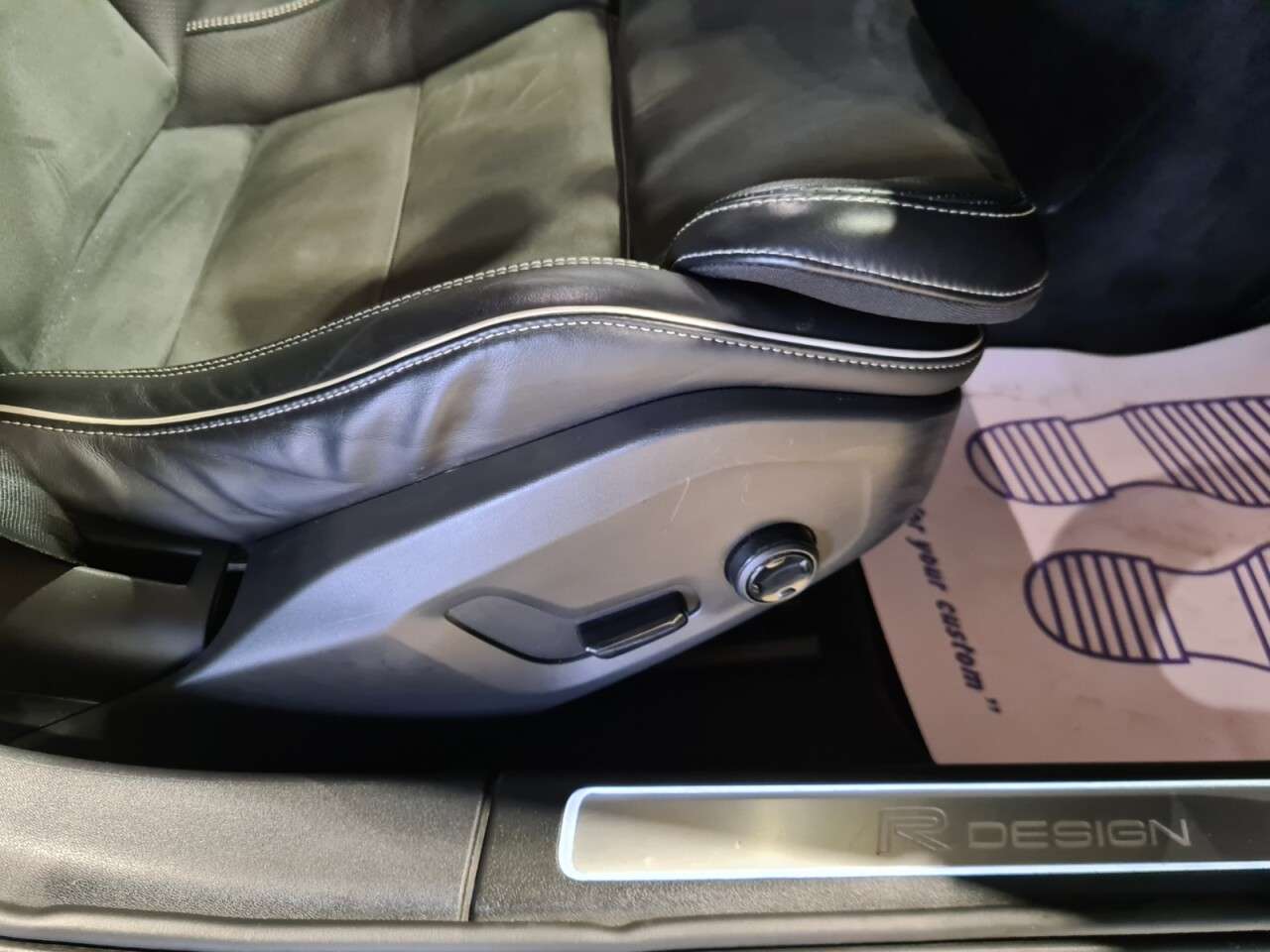 2019 VOLVO S90 2019 VOLVO S90