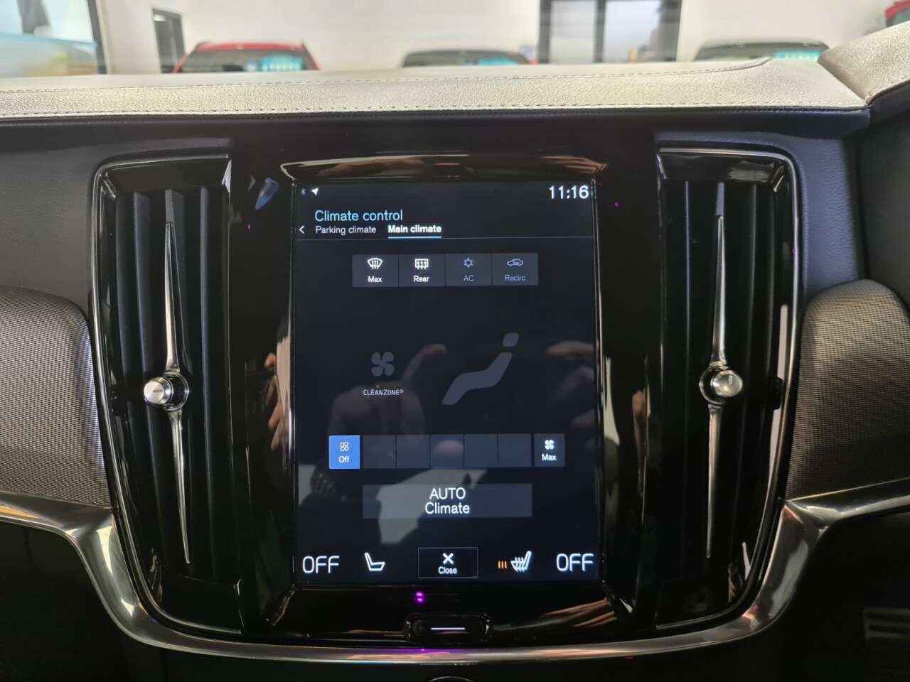 2019 VOLVO S90 2019 VOLVO S90