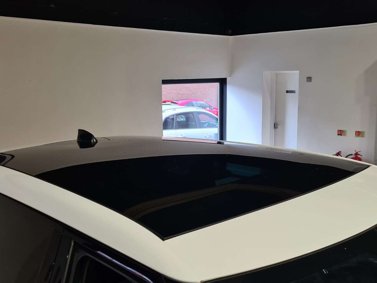 2021 LAND ROVER RANGE ROVER EVOQUE 2021 LAND ROVER RANGE ROVER EVOQUE