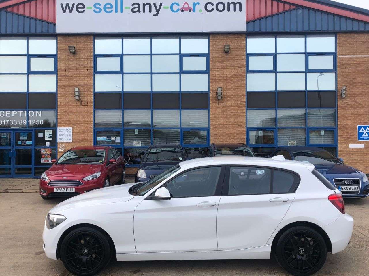 2013 BMW 1 SERIES 2013 BMW 1 SERIES