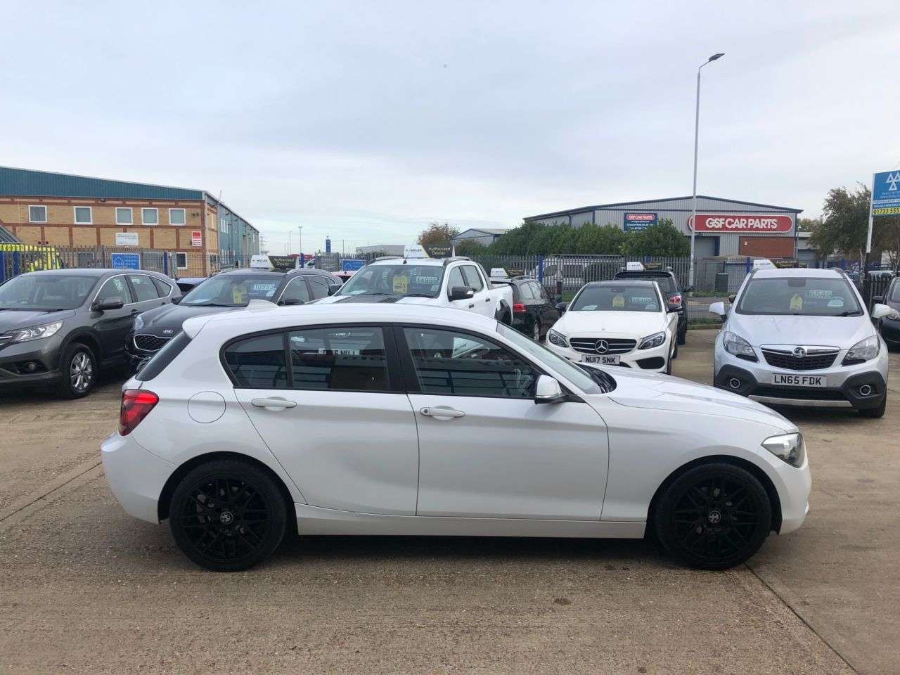 2013 BMW 1 SERIES 2013 BMW 1 SERIES