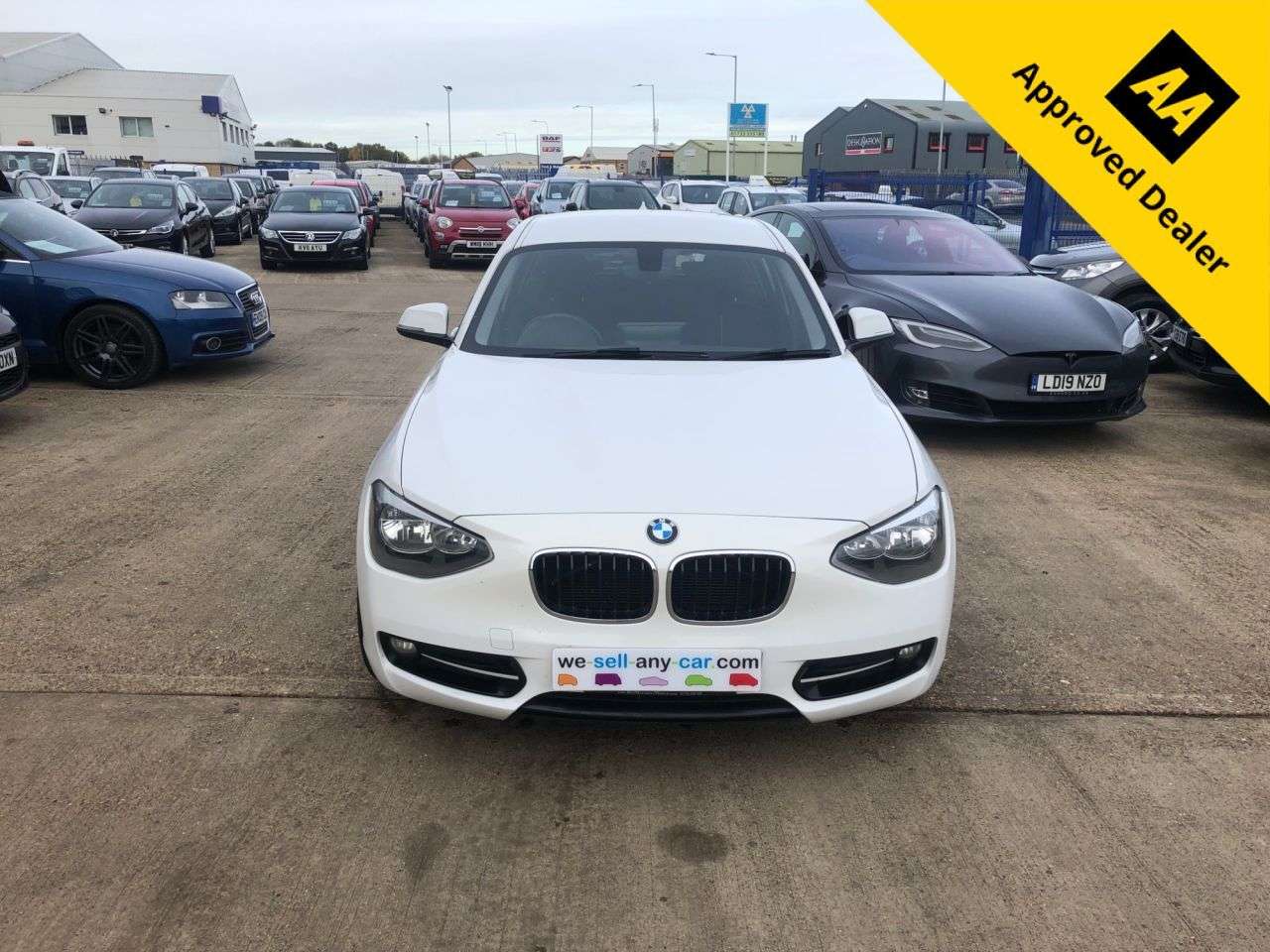 2013 BMW 1 SERIES 2013 BMW 1 SERIES