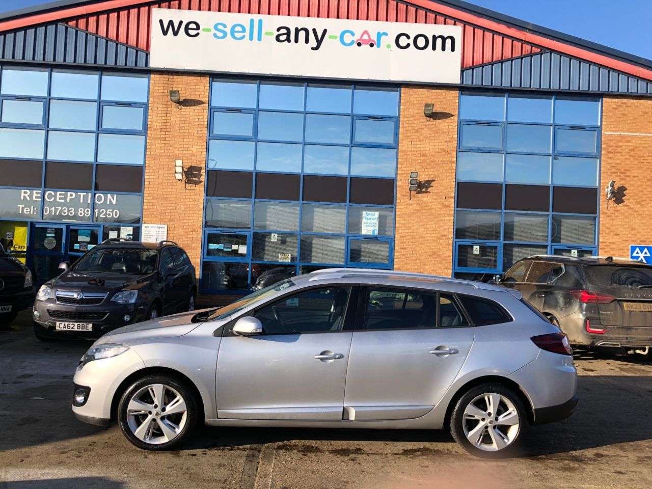 2013 RENAULT MEGANE 2013 RENAULT MEGANE