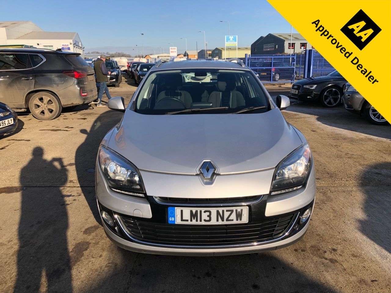 2013 RENAULT MEGANE 2013 RENAULT MEGANE