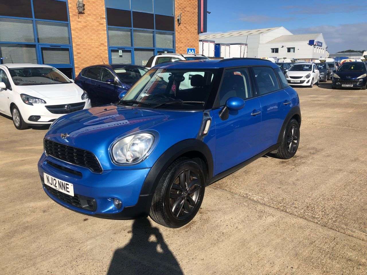 2012 MINI COUNTRYMAN 2012 MINI COUNTRYMAN