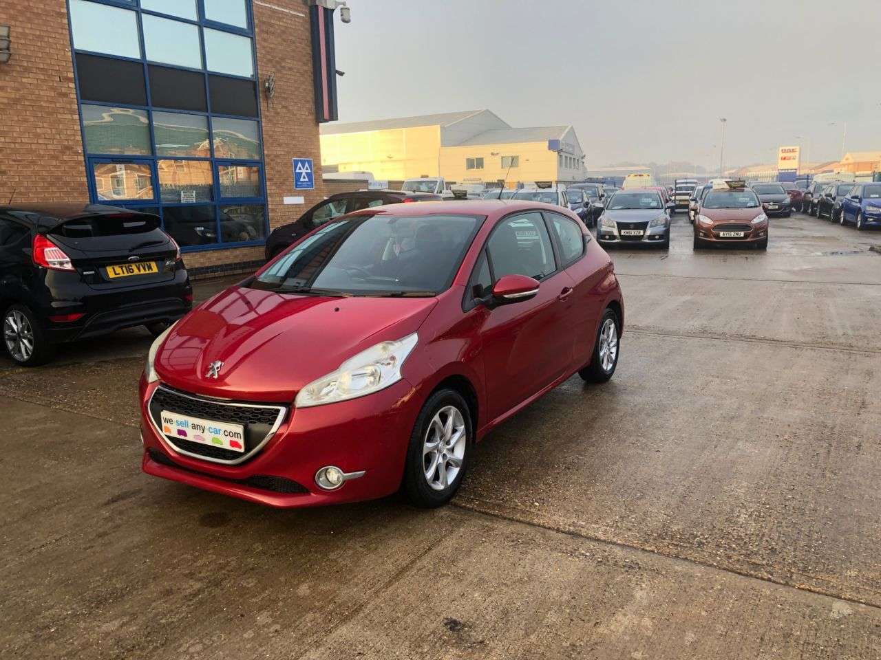 2014 PEUGEOT 208 2014 PEUGEOT 208