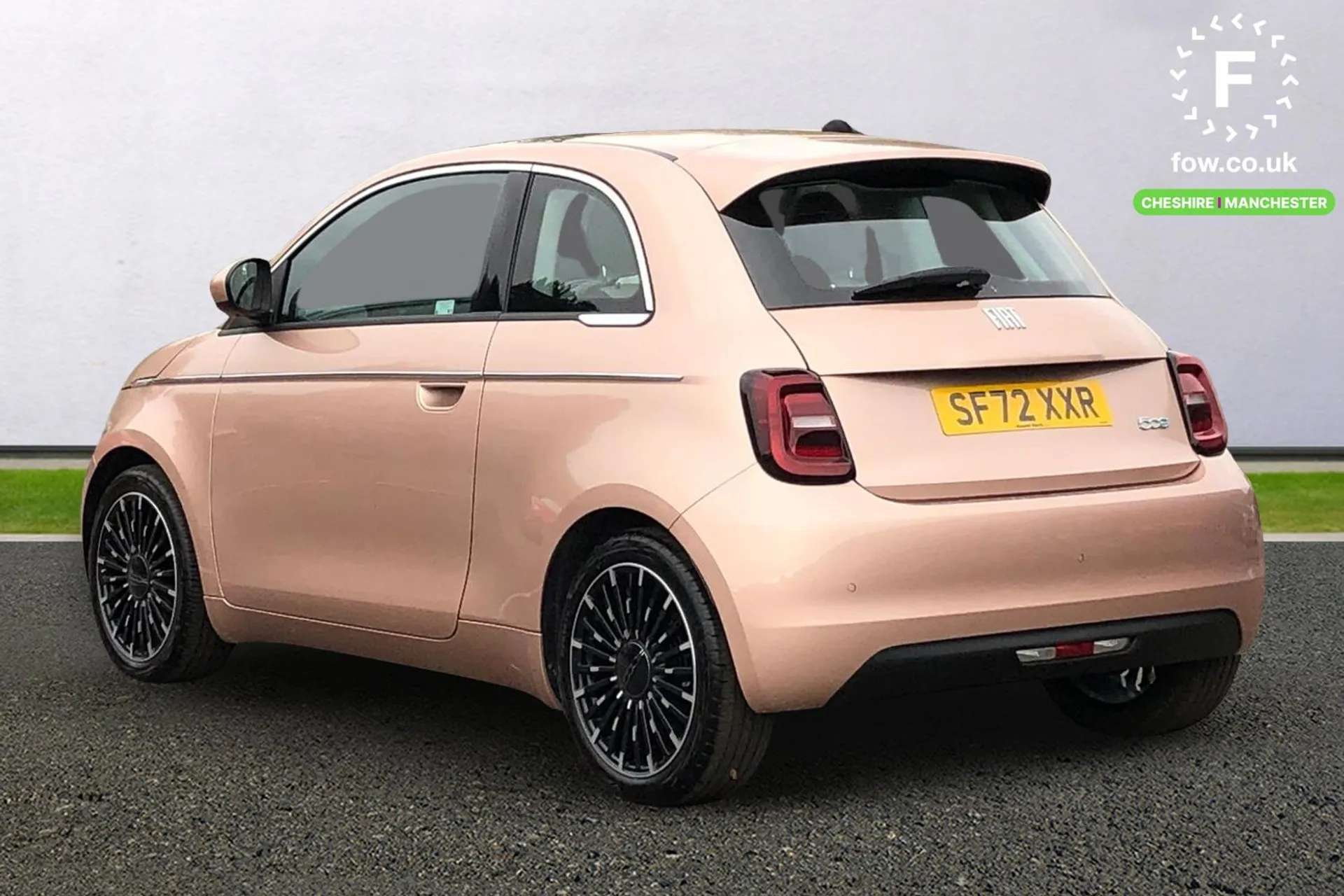 2023 FIAT 500 2023 FIAT 500