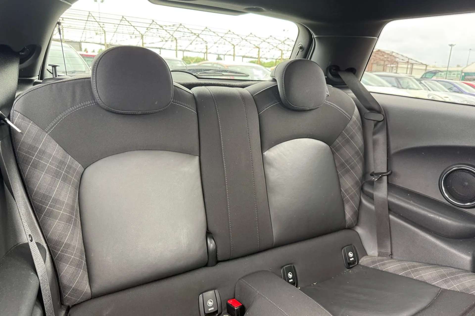 2017 MINI HATCH 2017 MINI HATCH