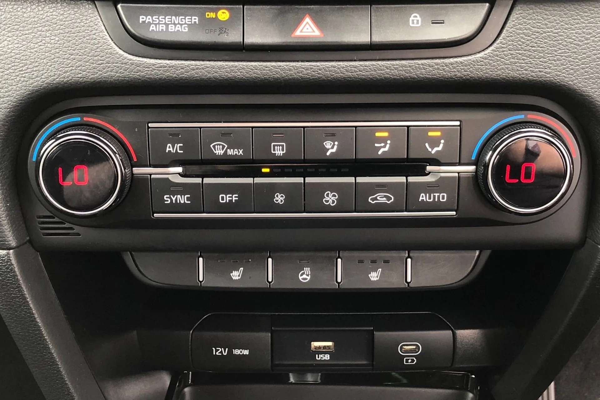 2023 KIA CEED 2023 KIA CEED