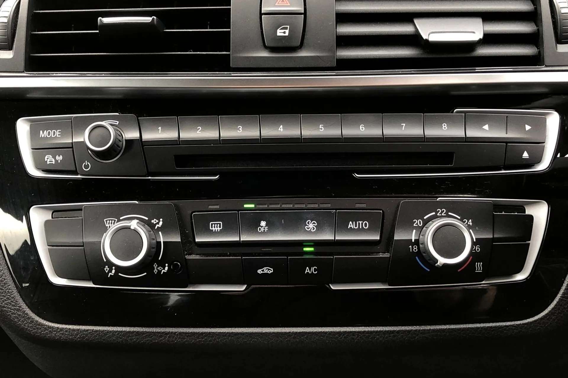 2019 BMW 1 SERIES 2019 BMW 1 SERIES