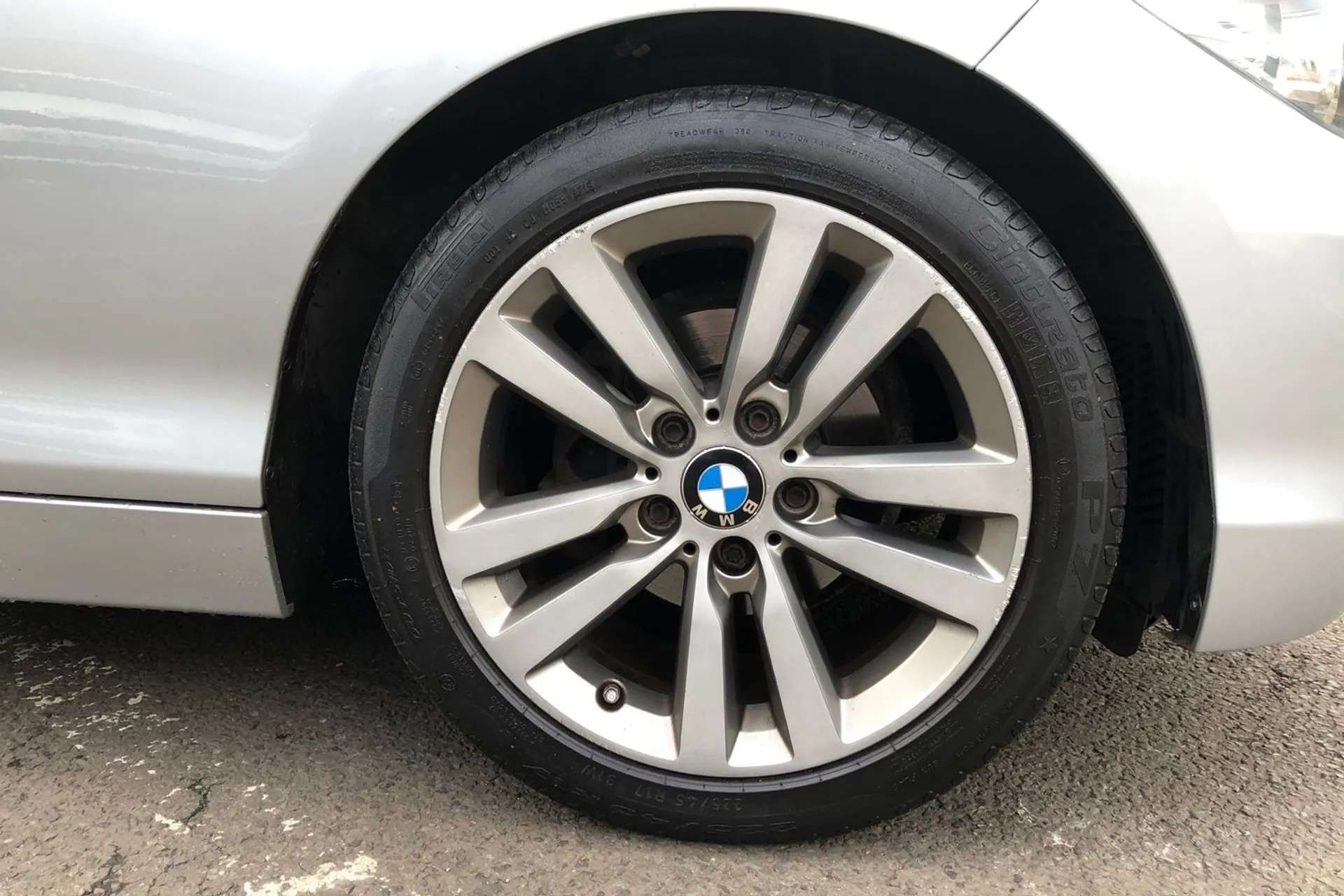 2019 BMW 1 SERIES 2019 BMW 1 SERIES