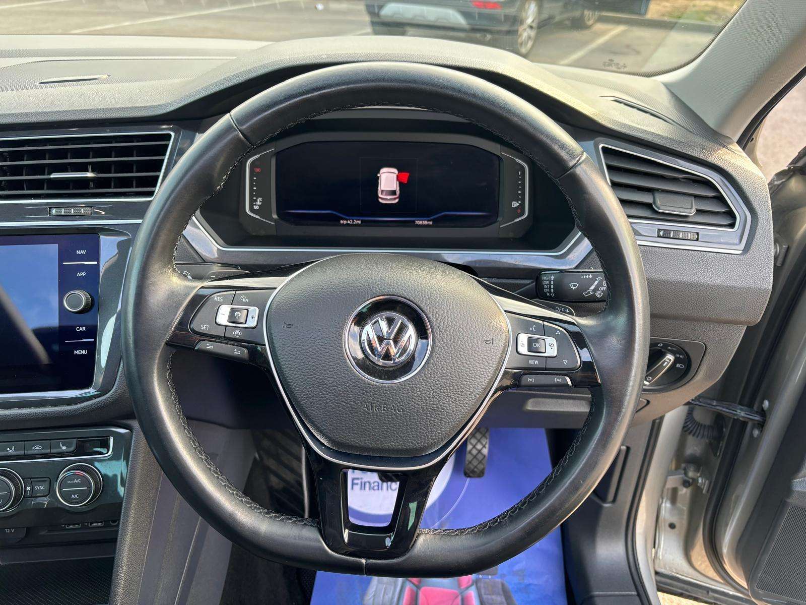 2020 VOLKSWAGEN TIGUAN 2020 VOLKSWAGEN TIGUAN