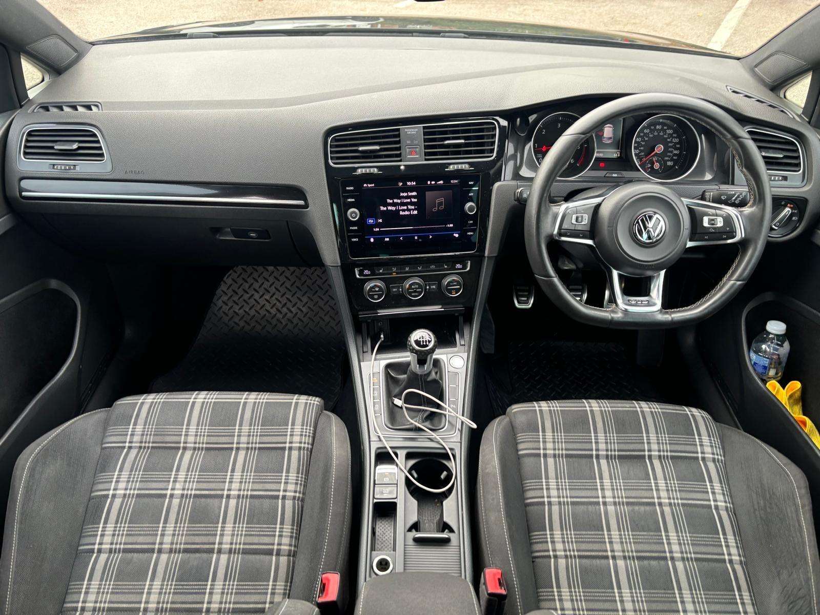 2015 VOLKSWAGEN GOLF 2015 VOLKSWAGEN GOLF