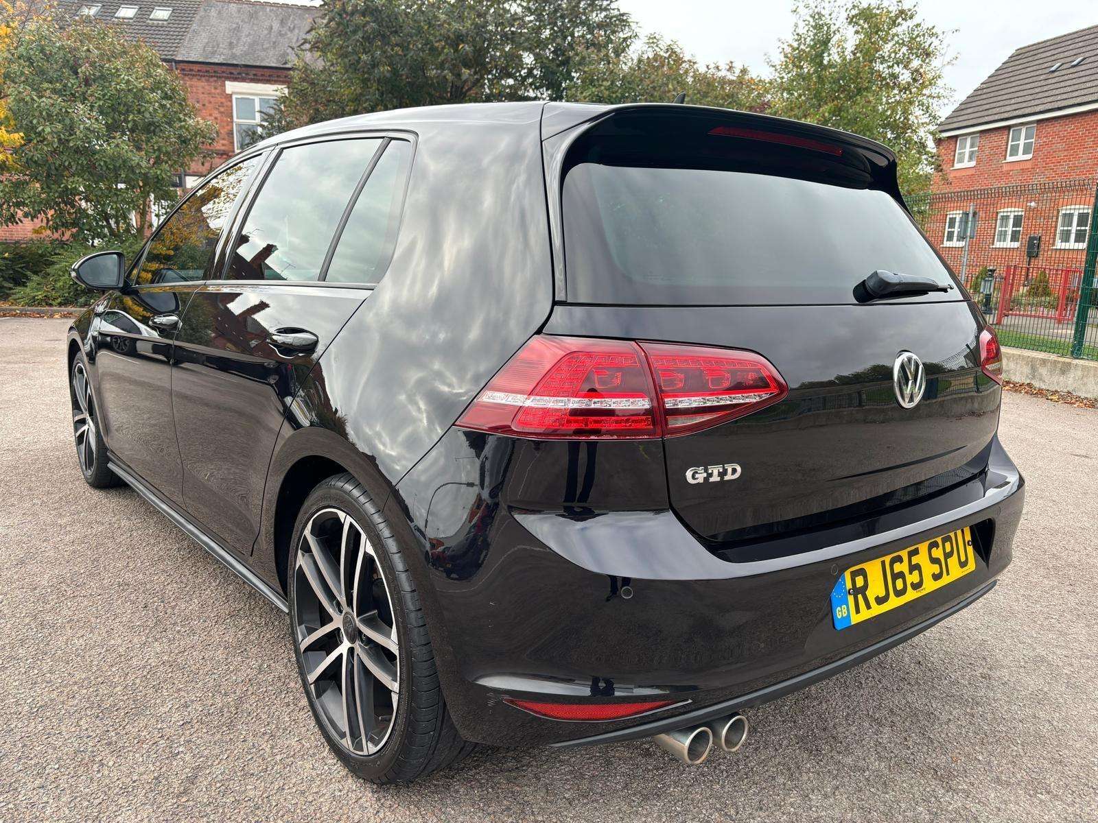 2015 VOLKSWAGEN GOLF 2015 VOLKSWAGEN GOLF