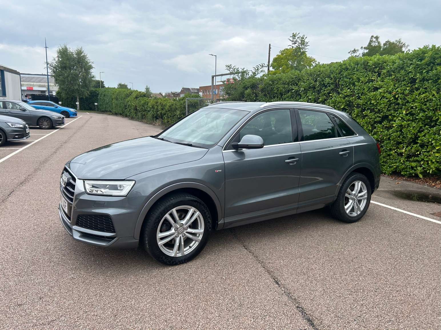 2017 AUDI Q3 2017 AUDI Q3