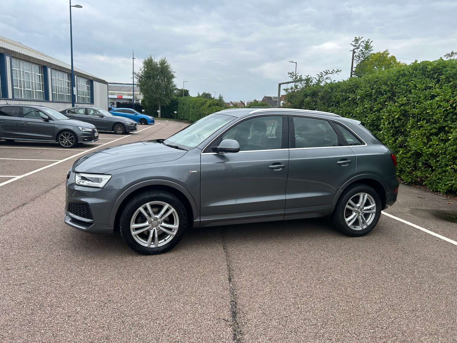 2017 AUDI Q3 2017 AUDI Q3