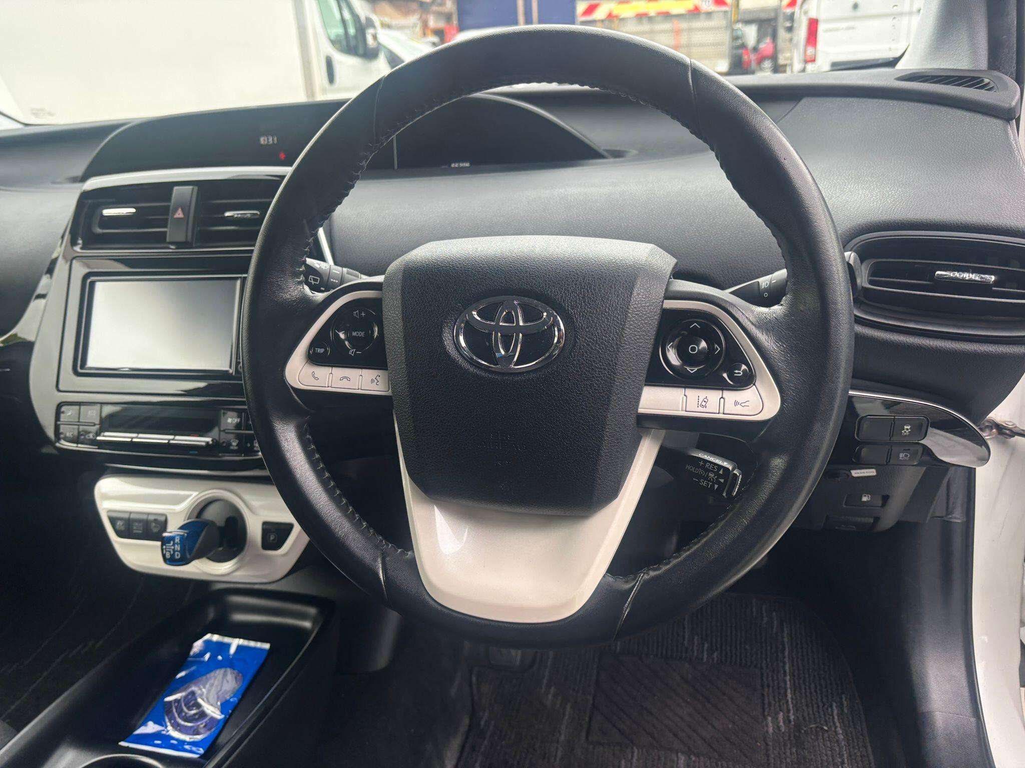 2018 TOYOTA PRIUS 2018 TOYOTA PRIUS