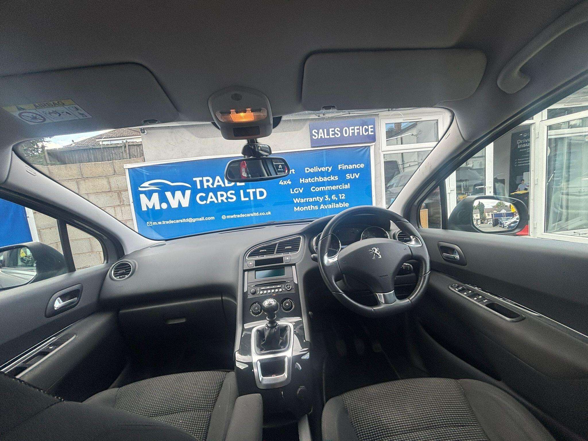 2015 PEUGEOT 5008 2015 PEUGEOT 5008