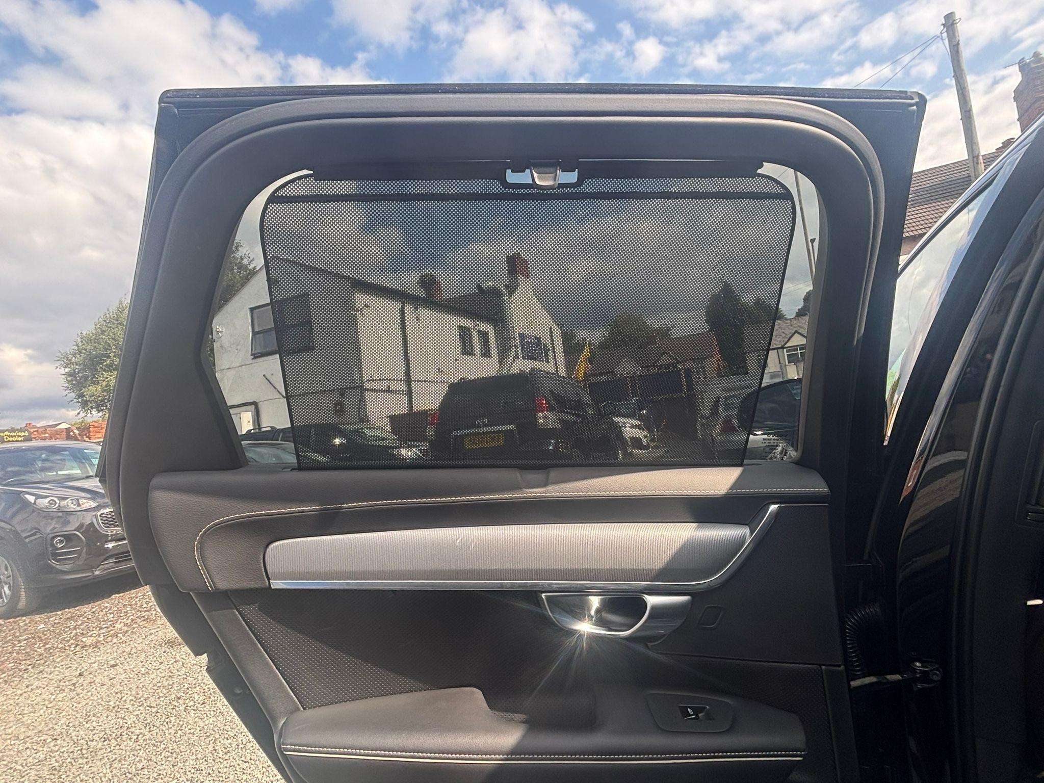 2020 VOLVO V90 2020 VOLVO V90