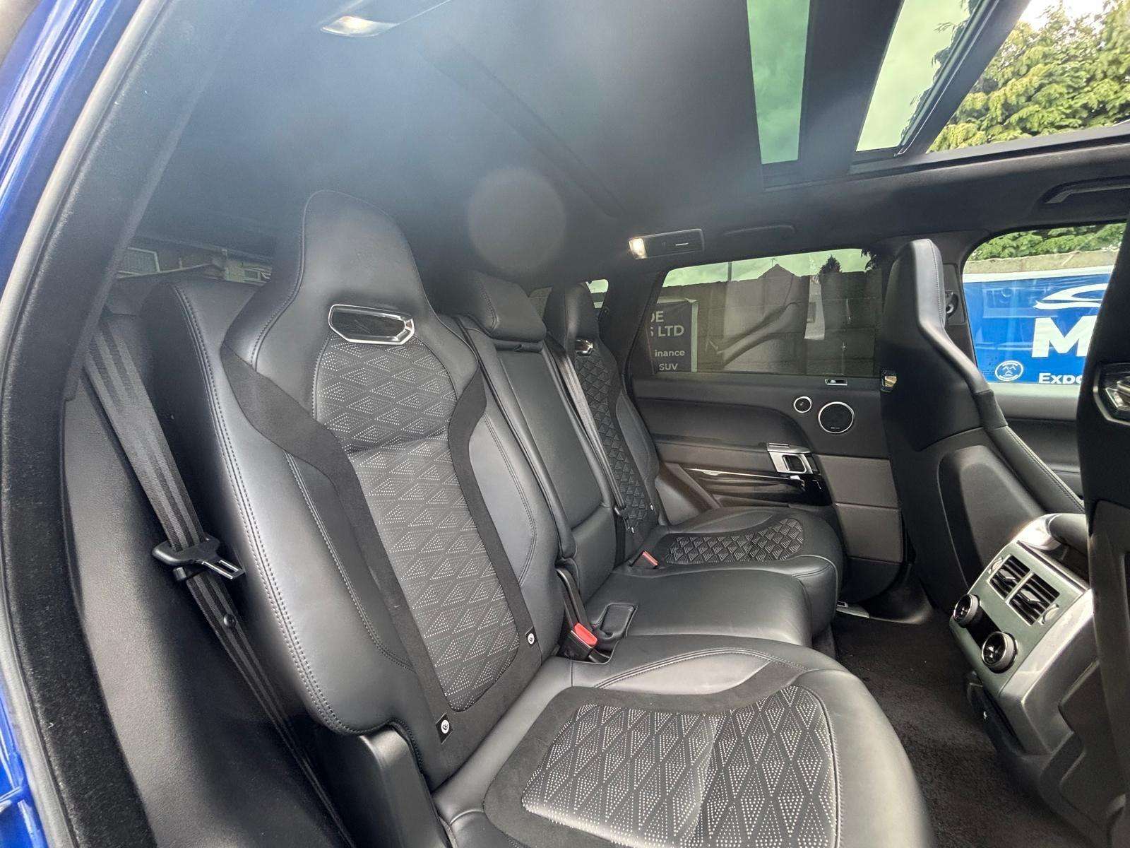 null LAND ROVER RANGE ROVER SPORT null LAND ROVER RANGE ROVER SPORT