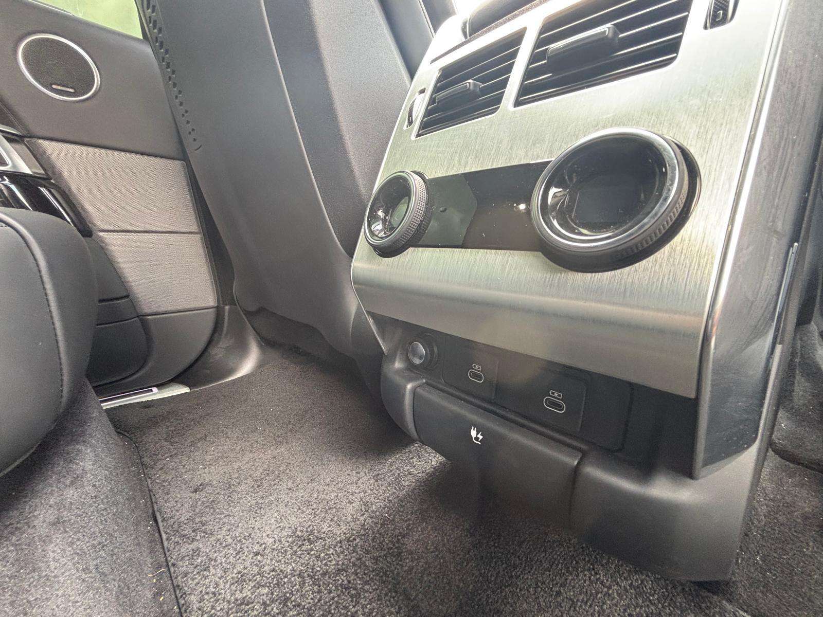 null LAND ROVER RANGE ROVER SPORT null LAND ROVER RANGE ROVER SPORT