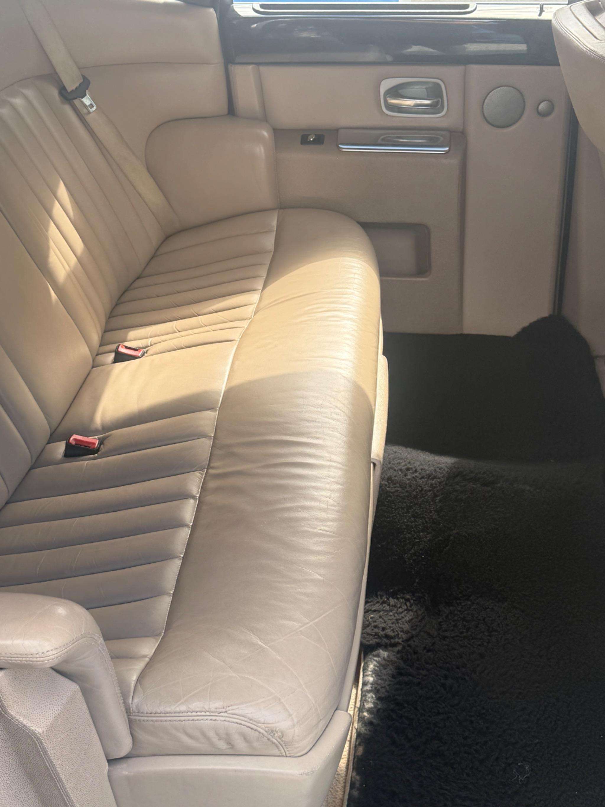 null ROLLS-ROYCE PHANTOM null ROLLS-ROYCE PHANTOM