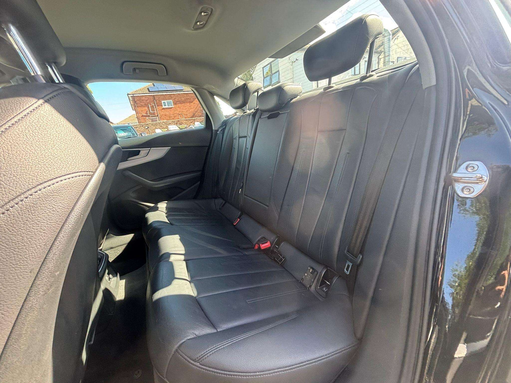 2017 AUDI A4 2017 AUDI A4