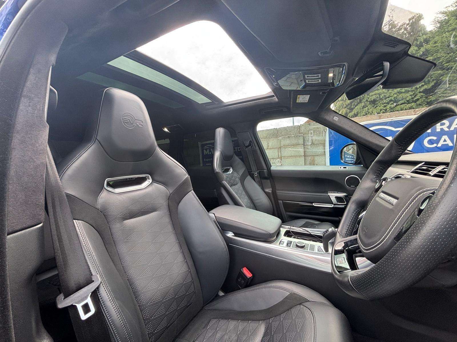 null LAND ROVER RANGE ROVER SPORT null LAND ROVER RANGE ROVER SPORT