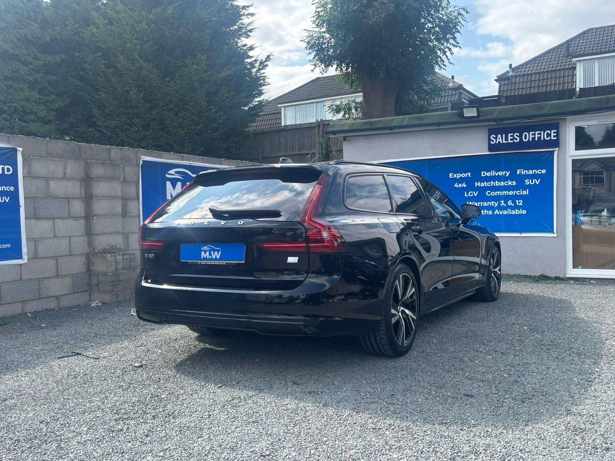 2020 VOLVO V90 2020 VOLVO V90