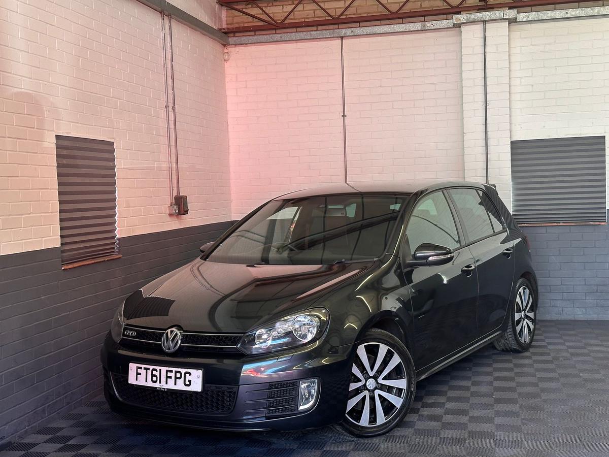 Check out this Volkswagen Golf 2011 Diesel Manual