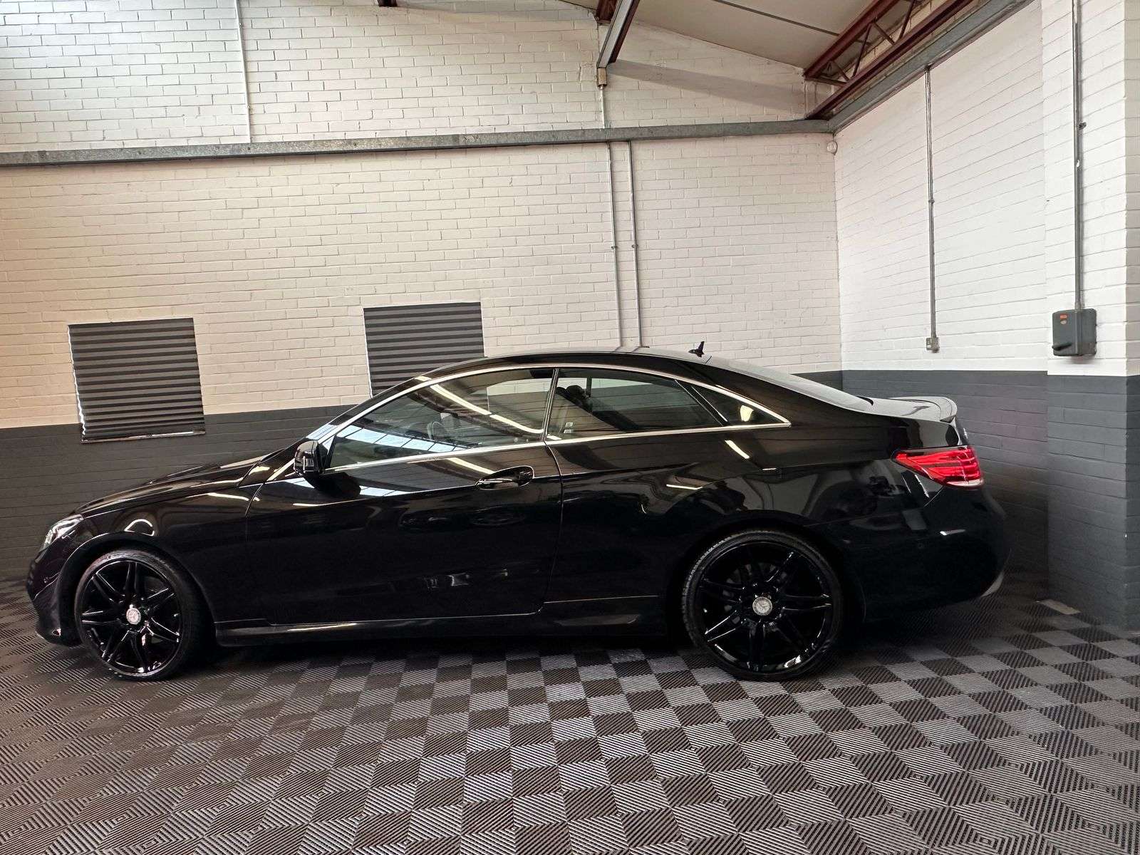 2016 MERCEDES-BENZ E CLASS 2016 MERCEDES-BENZ E CLASS