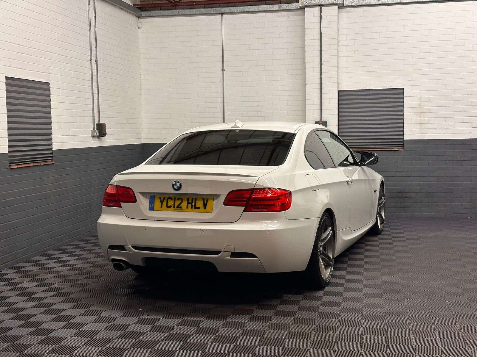 2012 BMW 3 SERIES 2012 BMW 3 SERIES