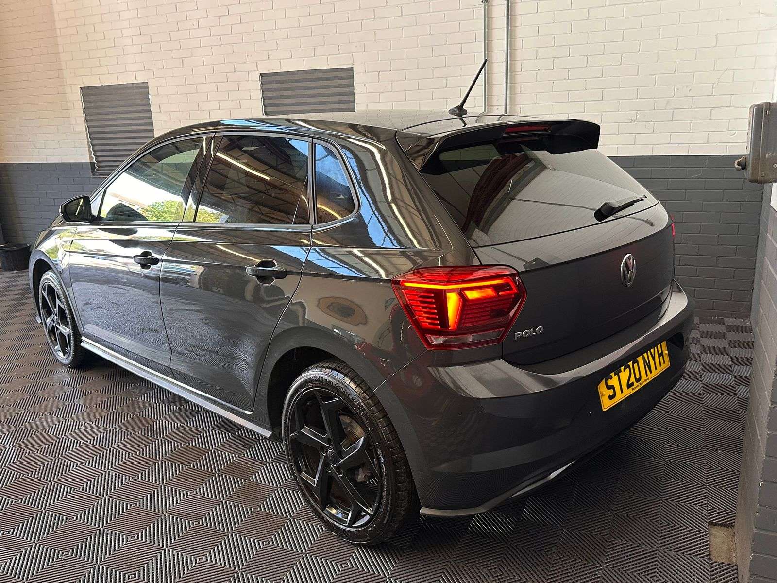 2020 VOLKSWAGEN POLO 2020 VOLKSWAGEN POLO