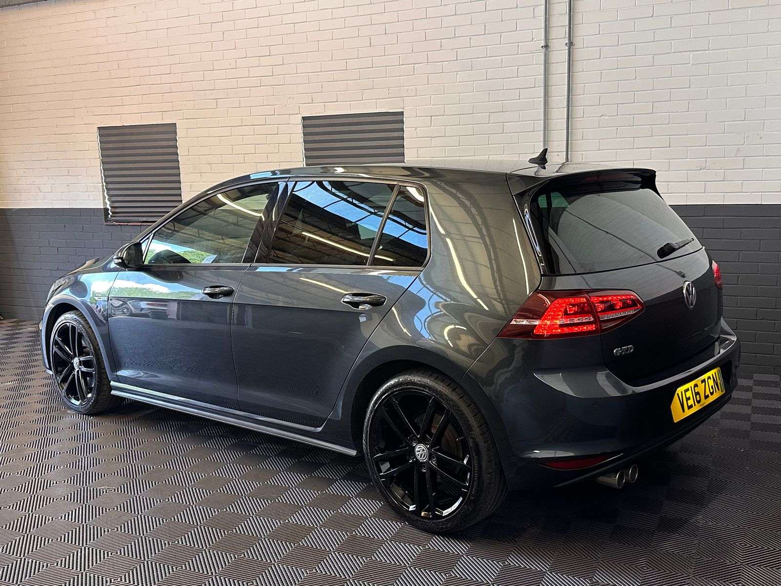 2016 VOLKSWAGEN GOLF 2016 VOLKSWAGEN GOLF