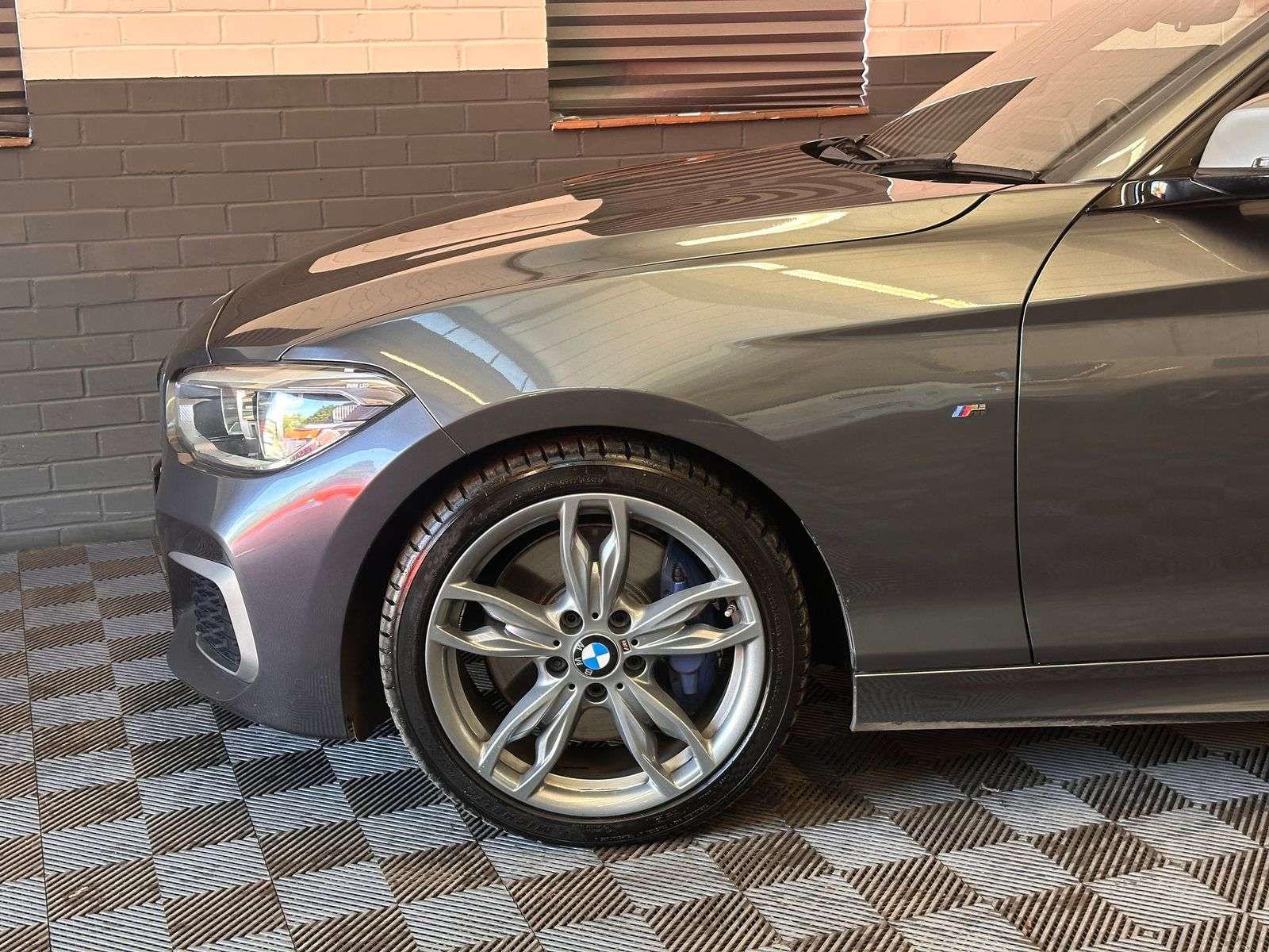 2017 BMW 1 SERIES 2017 BMW 1 SERIES