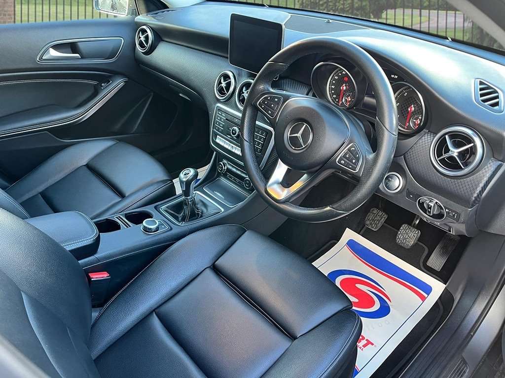 2017 MERCEDES-BENZ A CLASS 2017 MERCEDES-BENZ A CLASS