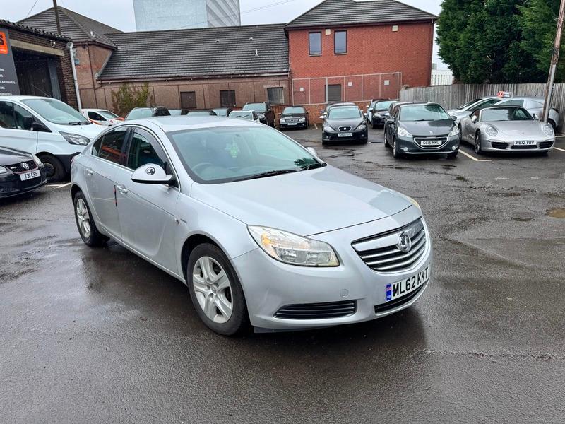 Check out this Vauxhall Insignia 2012 Diesel Manual