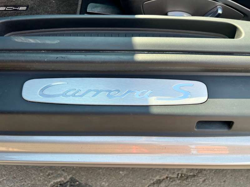 null PORSCHE 911 null PORSCHE 911