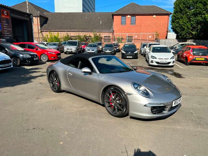 null PORSCHE 911 null PORSCHE 911