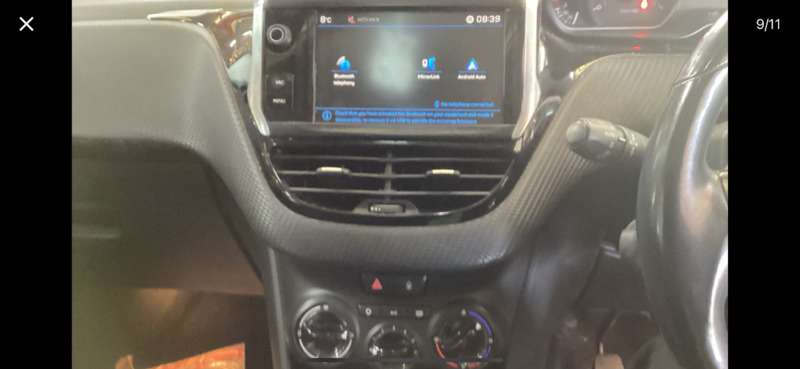 2018 PEUGEOT 208 2018 PEUGEOT 208